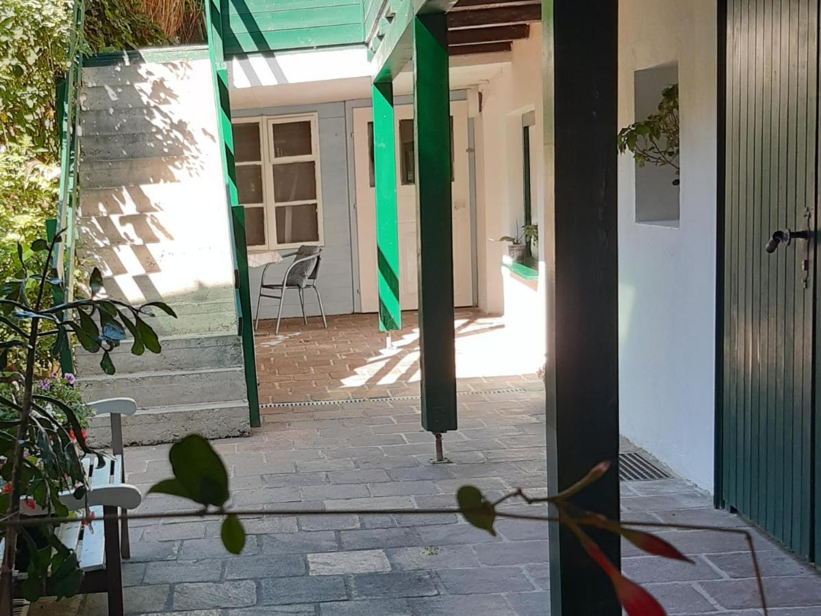 Studio In Altstadthaus Sankt Veit an der Glan Exteriör bild